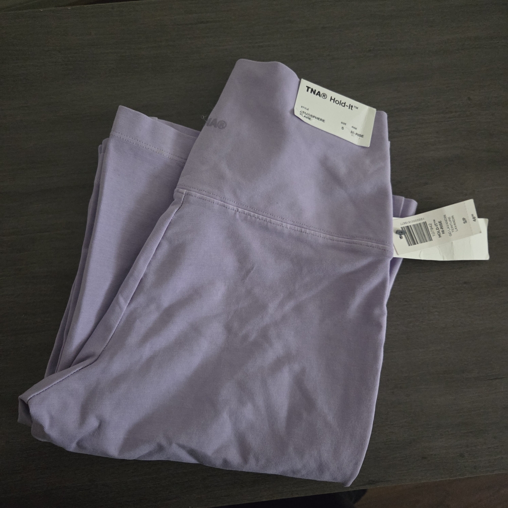 TNA Hold It' High Rise- Fitness Leggings